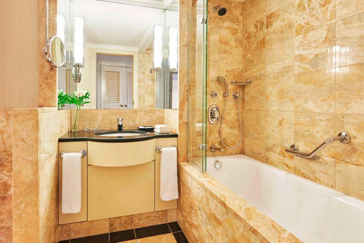 Executive Suite mit 1 Kingsize-Bett, Zugang zur Club Lounge und Stadtblick